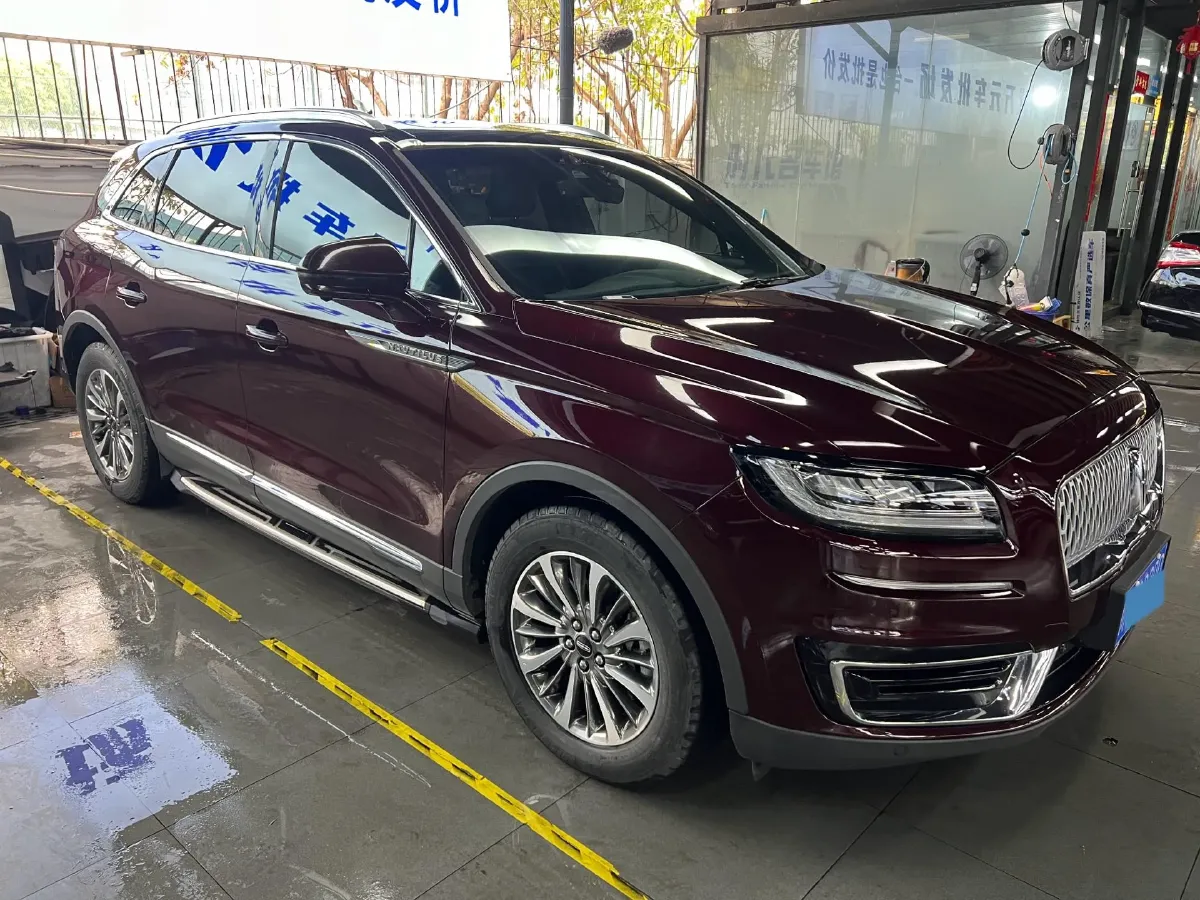 2019 Lincoln Nautilus 2.0T 224HP L4 8AT,autocango,china used car exporter,china ev exporter,chinese used car exporter,chinese used ev exporter