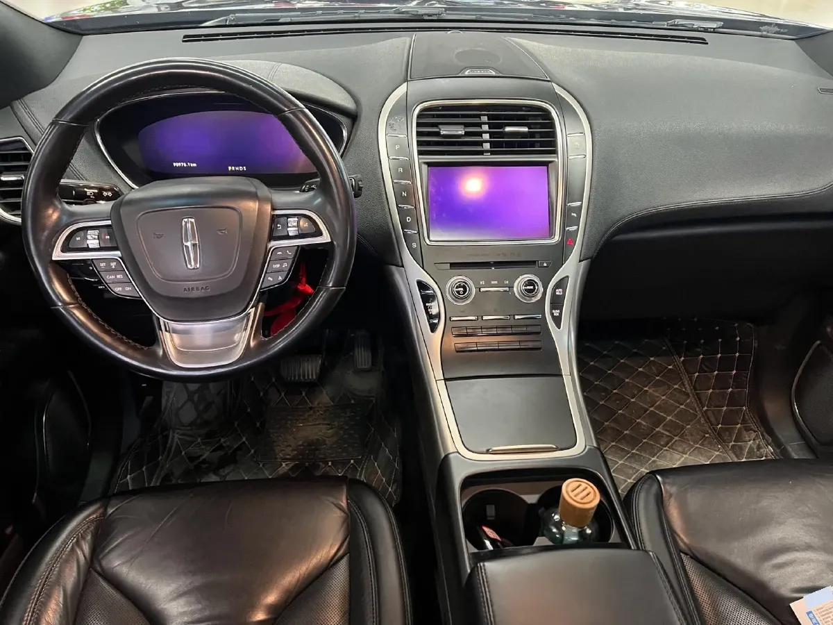 2019 Lincoln Nautilus 2.0T 224HP L4 8AT,autocango,china used car exporter,china ev exporter,chinese used car exporter,chinese used ev exporter