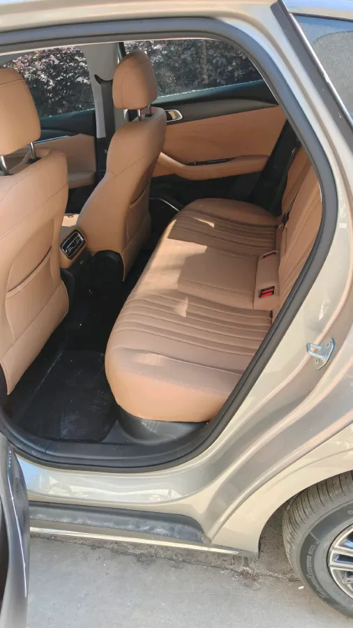 2025 Geely Galaxy A7 1.5L 112HP L4 1DHT PHEV,autocango,china used car exporter,china ev exporter,chinese used car exporter,chinese used ev exporter