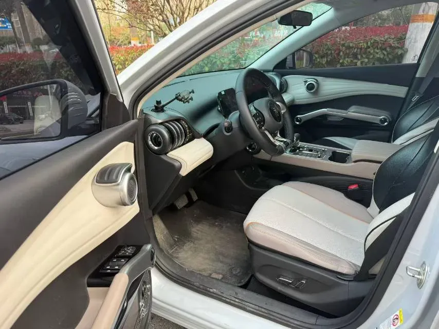 2022 Foton Grand General G7 2.0T 238HP L4 8AT,autocango,china used car exporter,china ev exporter,chinese used car exporter,chinese used ev exporter