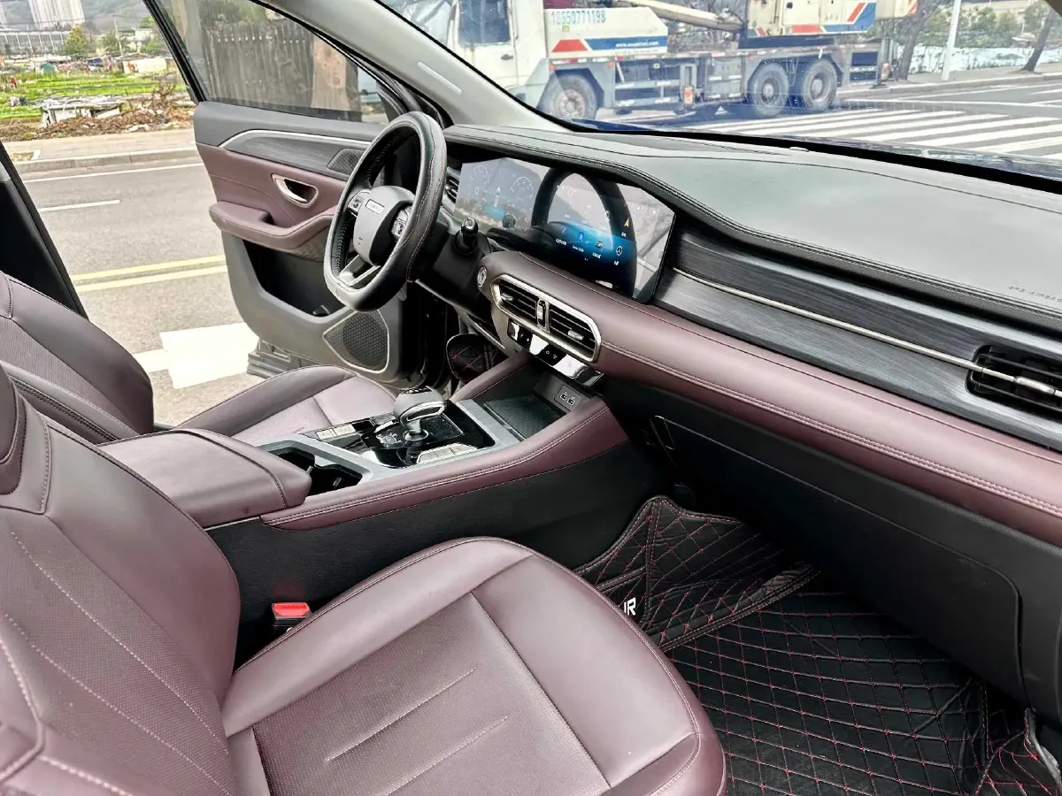 2024 Jetour X90 Plus 1.6T 197HP L4 7DCT,autocango,china used car exporter,china ev exporter,chinese used car exporter,chinese used ev exporter