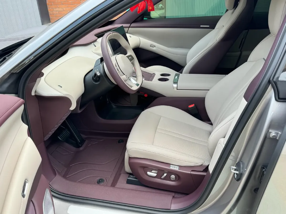 2025 Volkswagen Talagon 2.0T 186HP L4 7DCT,autocango,china used car exporter,china ev exporter,chinese used car exporter,chinese used ev exporter