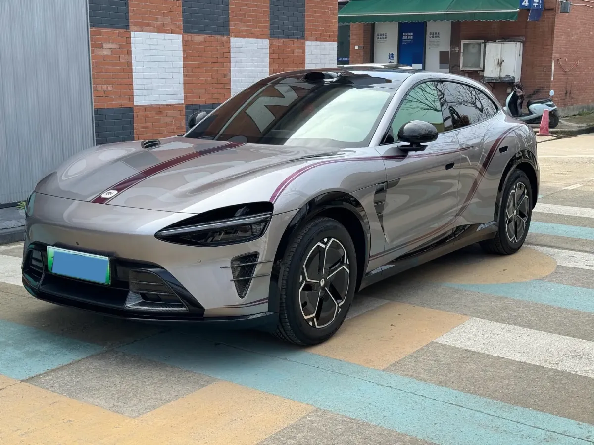 2025 Volkswagen Talagon 2.0T 186HP L4 7DCT,autocango,china used car exporter,china ev exporter,chinese used car exporter,chinese used ev exporter