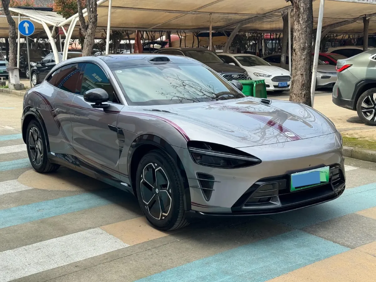 2025 Volkswagen Talagon 2.0T 186HP L4 7DCT,autocango,china used car exporter,china ev exporter,chinese used car exporter,chinese used ev exporter