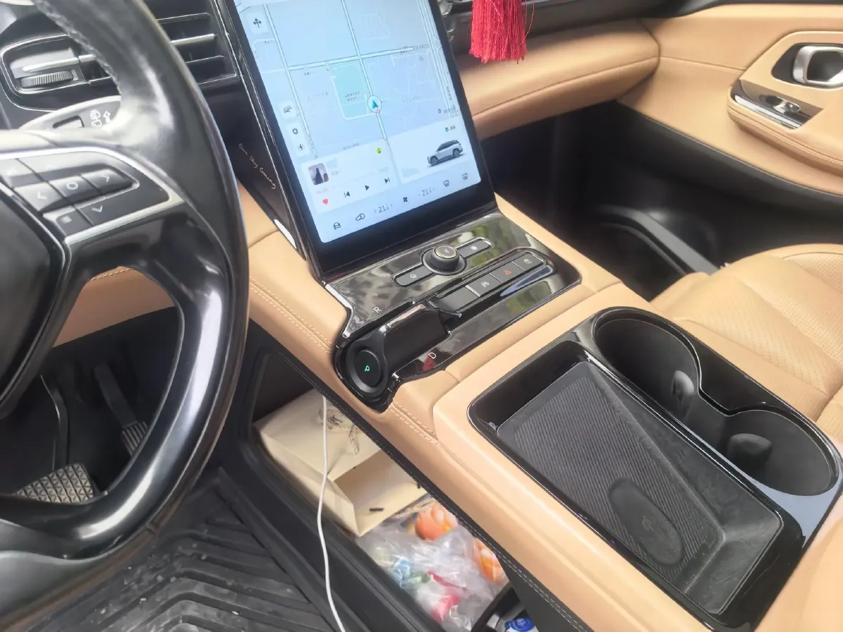 2018 NIO ES8 BEV 70KWH,autocango,china used car exporter,china ev exporter,chinese used car exporter,chinese used ev exporter