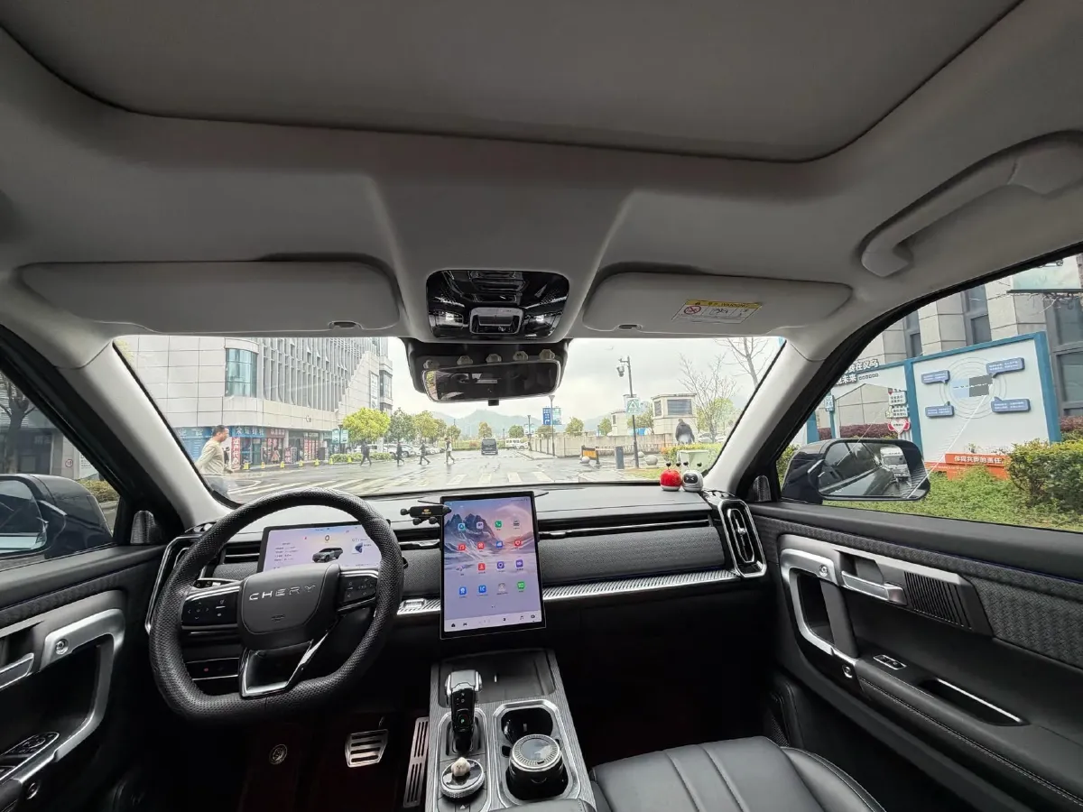 2023 Chery Exploration 06 1.6T 197HP L4 7DCT,autocango,china used car exporter,china ev exporter,chinese used car exporter,chinese used ev exporter