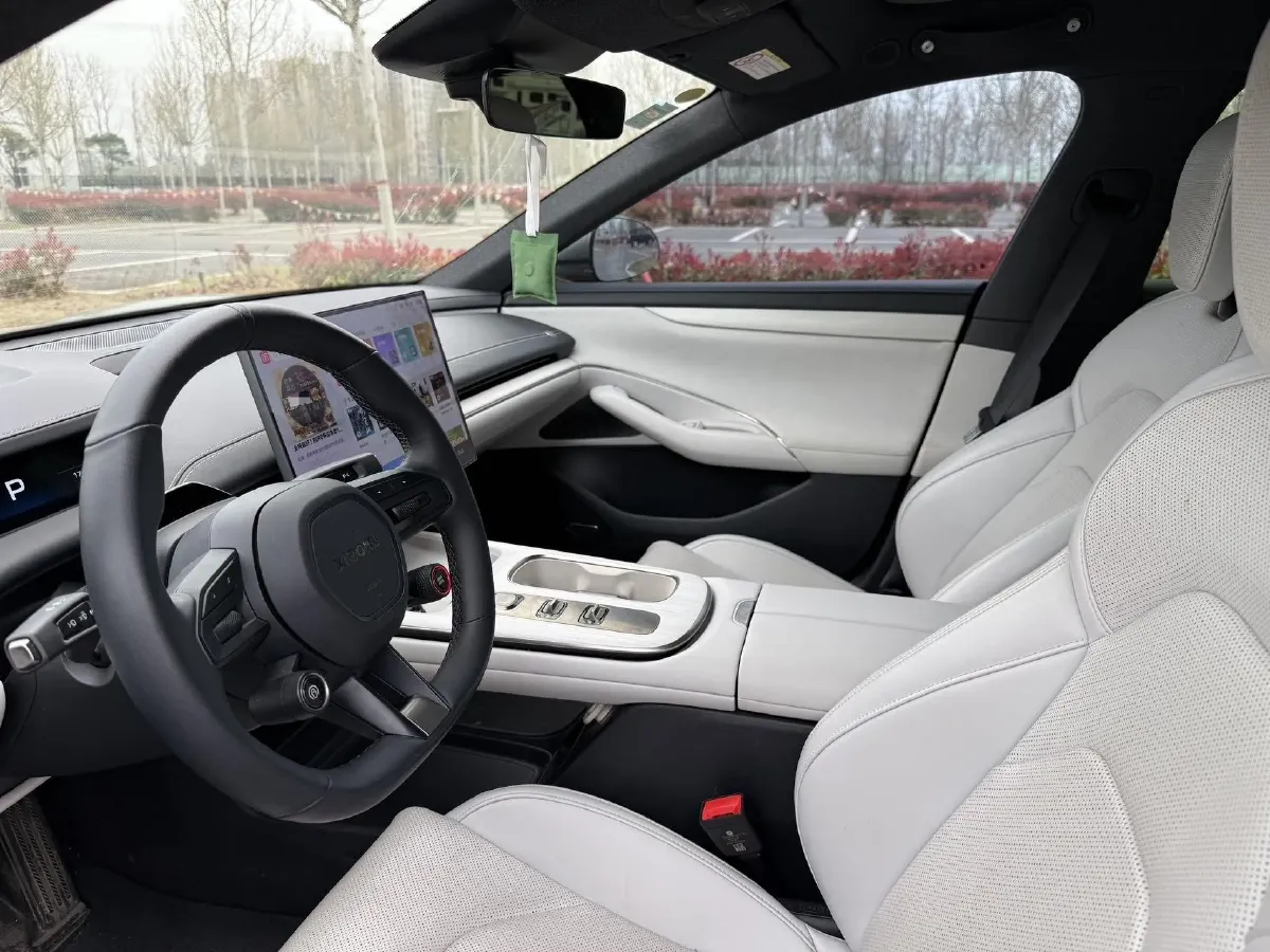 2024 MI SU7 BEV 73.6KWH,autocango,china used car exporter,china ev exporter,chinese used car exporter,chinese used ev exporter