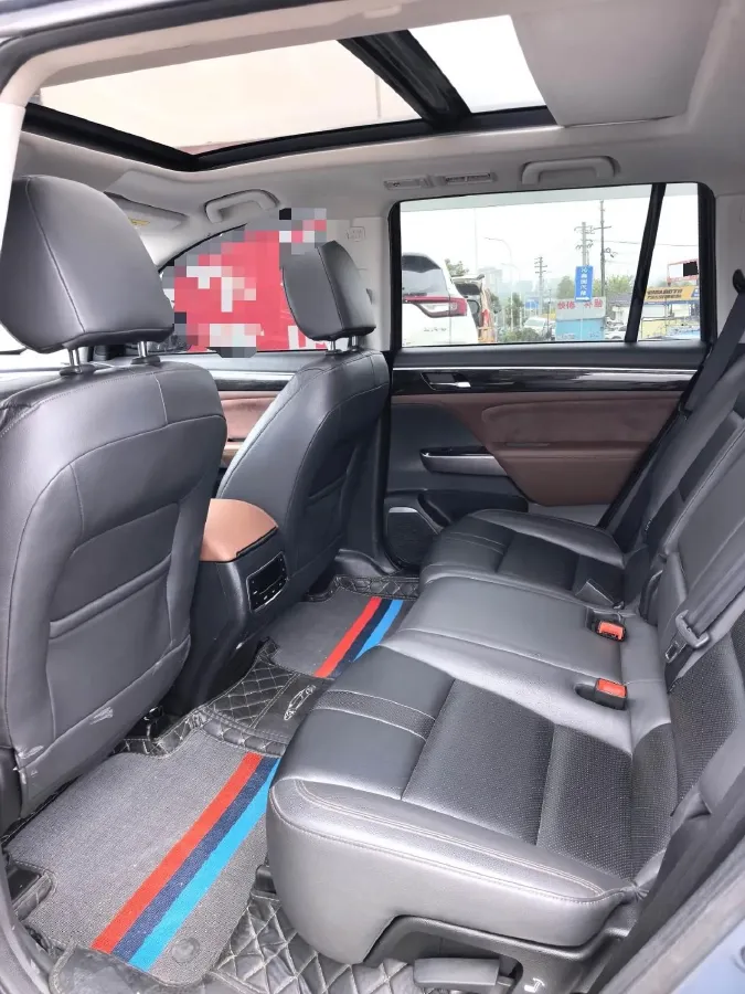 2017 GAC Trumpchi GS8 2.0T 201HP L4 6AT,autocango,china used car exporter,china ev exporter,chinese used car exporter,chinese used ev exporter