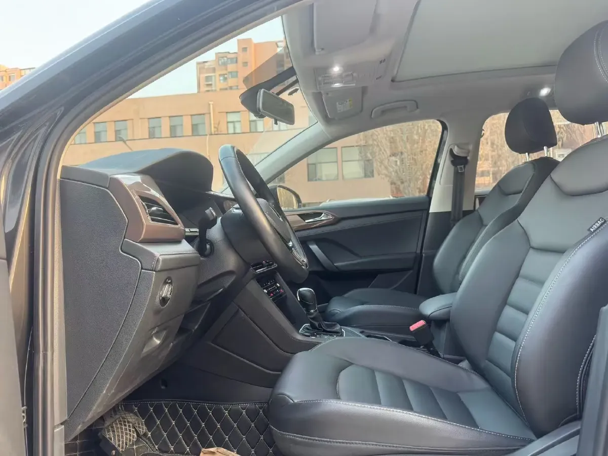 2021 Volkswagen Tharu 1.4T 150HP L4 7DCT,autocango,china used car exporter,china ev exporter,chinese used car exporter,chinese used ev exporter