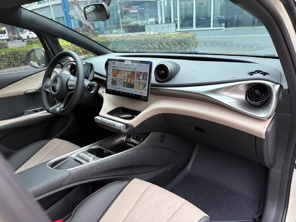 2025 BYD Dolphin BEV 44.928KWH,autocango,china used car exporter,china ev exporter,chinese used car exporter,chinese used ev exporter