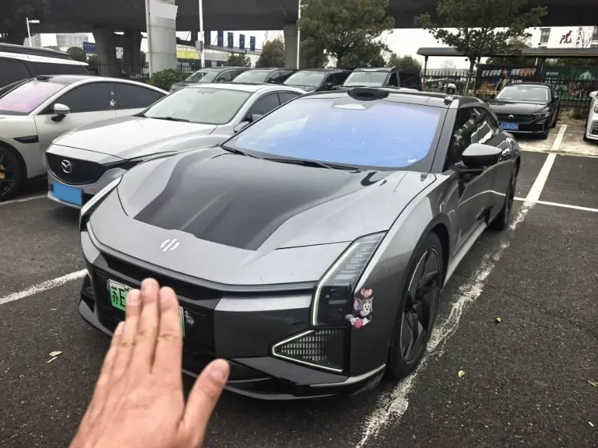 2023 HiPhi Z BEV 120KWH,autocango,china used car exporter,china ev exporter,chinese used car exporter,chinese used ev exporter