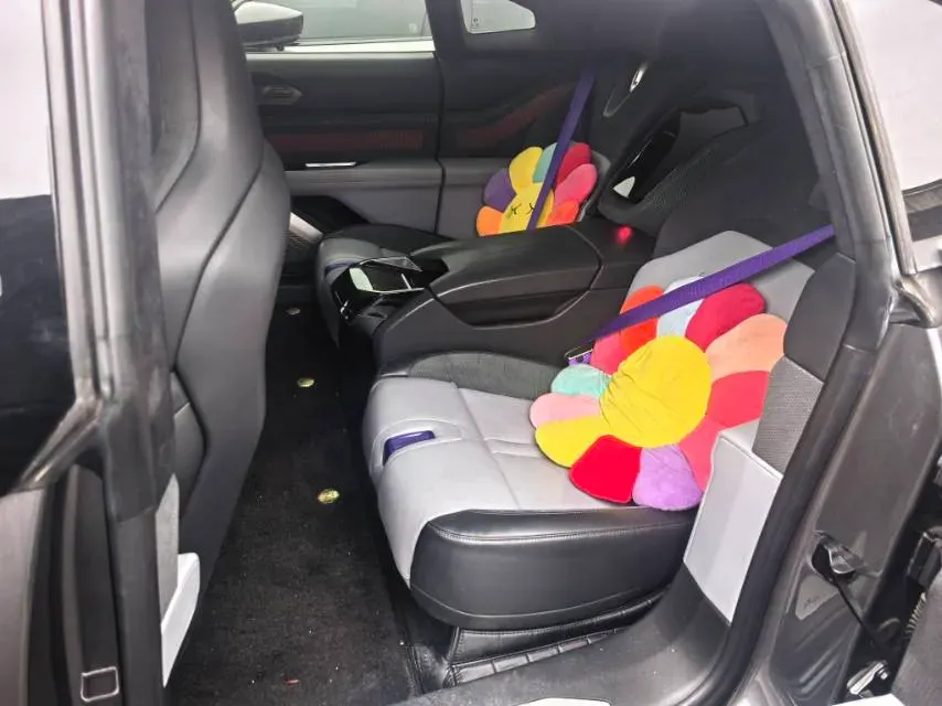 2023 HiPhi Z BEV 120KWH,autocango,china used car exporter,china ev exporter,chinese used car exporter,chinese used ev exporter