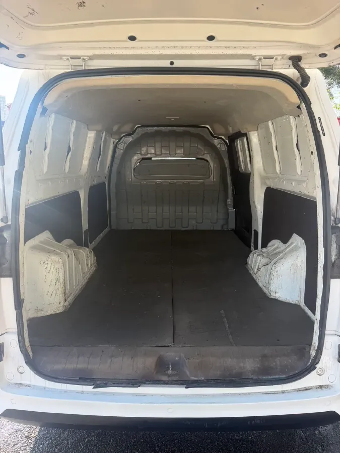 2023 BAW RuiSheng Trump M7 1.6L 124HP L4 5MT,autocango,china used car exporter,china ev exporter,chinese used car exporter,chinese used ev exporter