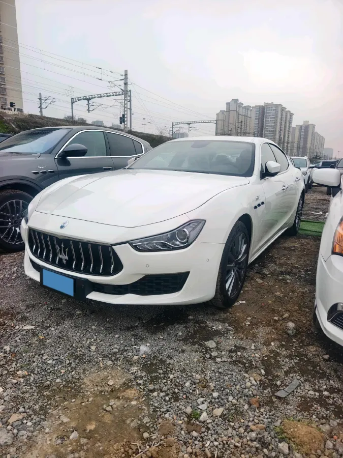 2023 Audi RS 5 2.9T 450HP V6 8AT,autocango,china used car exporter,china ev exporter,chinese used car exporter,chinese used ev exporter