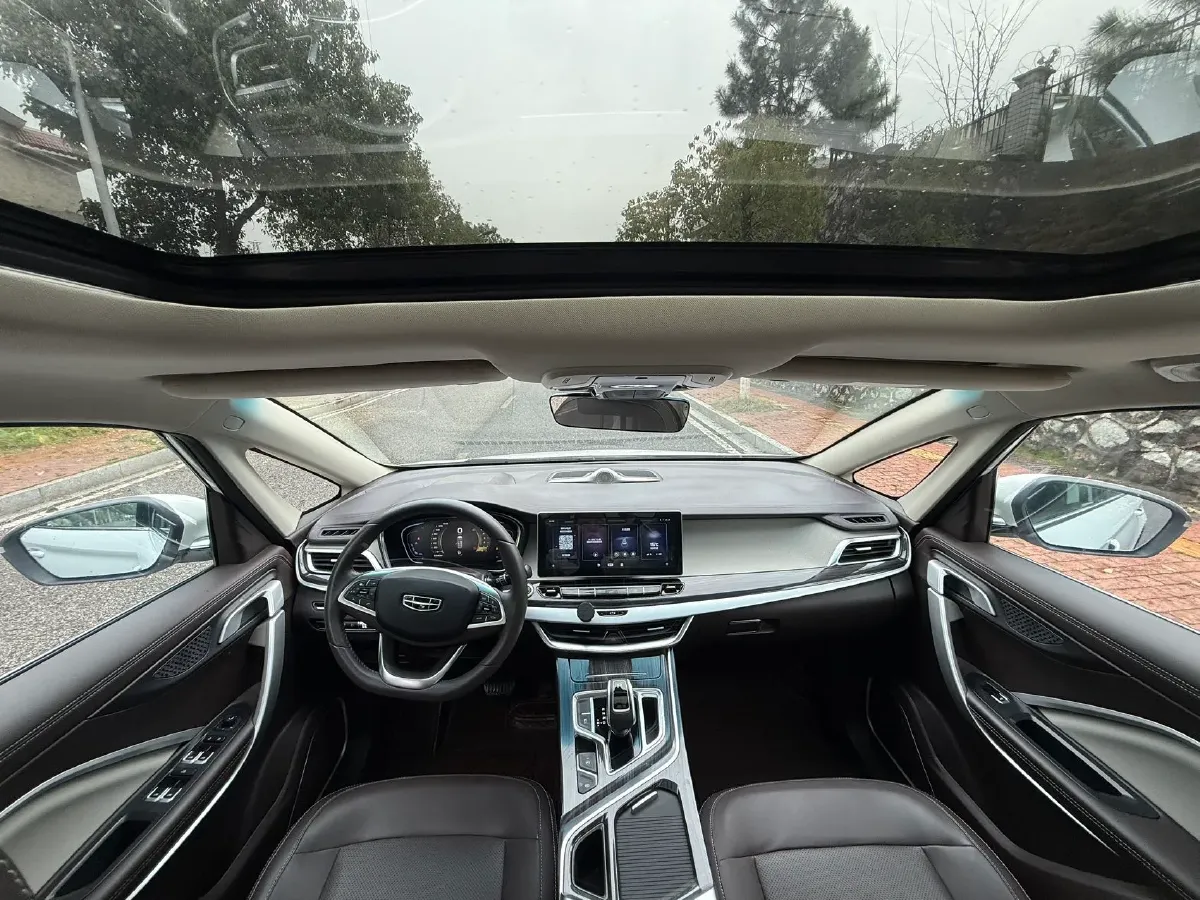 2021 Geely JiaJi 1.8T 184HP L4 7DCT,autocango,china used car exporter,china ev exporter,chinese used car exporter,chinese used ev exporter