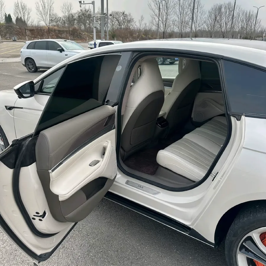 2022 IM L7 BEV 90KWH,autocango,china used car exporter,china ev exporter,chinese used car exporter,chinese used ev exporter