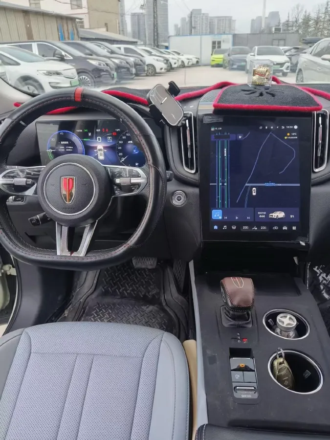 2024 HongQi HS3 1.5T 169HP L4 1DHT PHEV 18.4KWH,autocango,china used car exporter,china ev exporter,chinese used car exporter,chinese used ev exporter