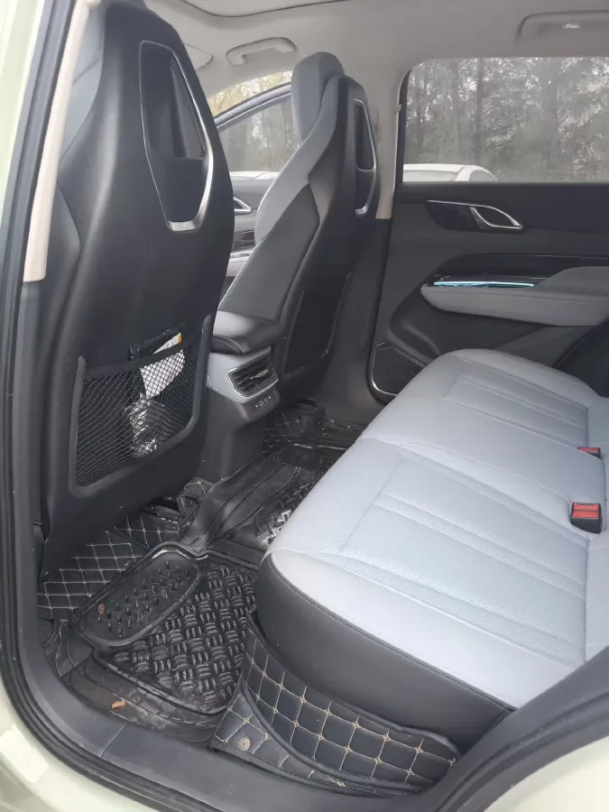 2024 HongQi HS3 1.5T 169HP L4 1DHT PHEV 18.4KWH,autocango,china used car exporter,china ev exporter,chinese used car exporter,chinese used ev exporter