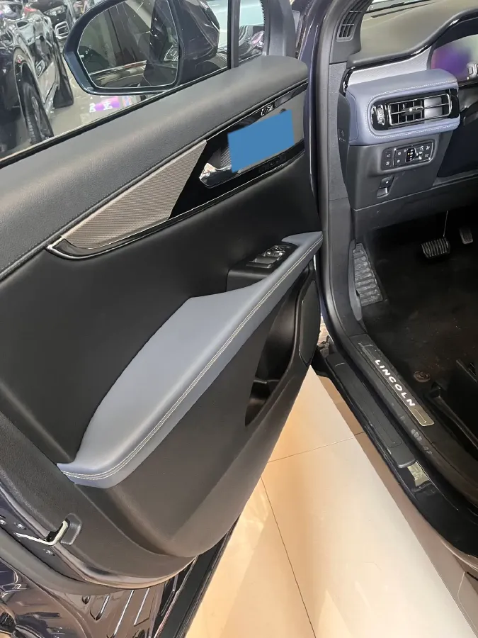 2022 Lincoln Nautilus 2.7T 322HP V6 8AT,autocango,china used car exporter,china ev exporter,chinese used car exporter,chinese used ev exporter