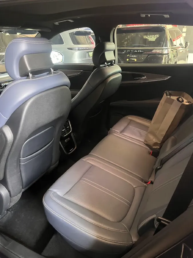 2022 Lincoln Nautilus 2.7T 322HP V6 8AT,autocango,china used car exporter,china ev exporter,chinese used car exporter,chinese used ev exporter