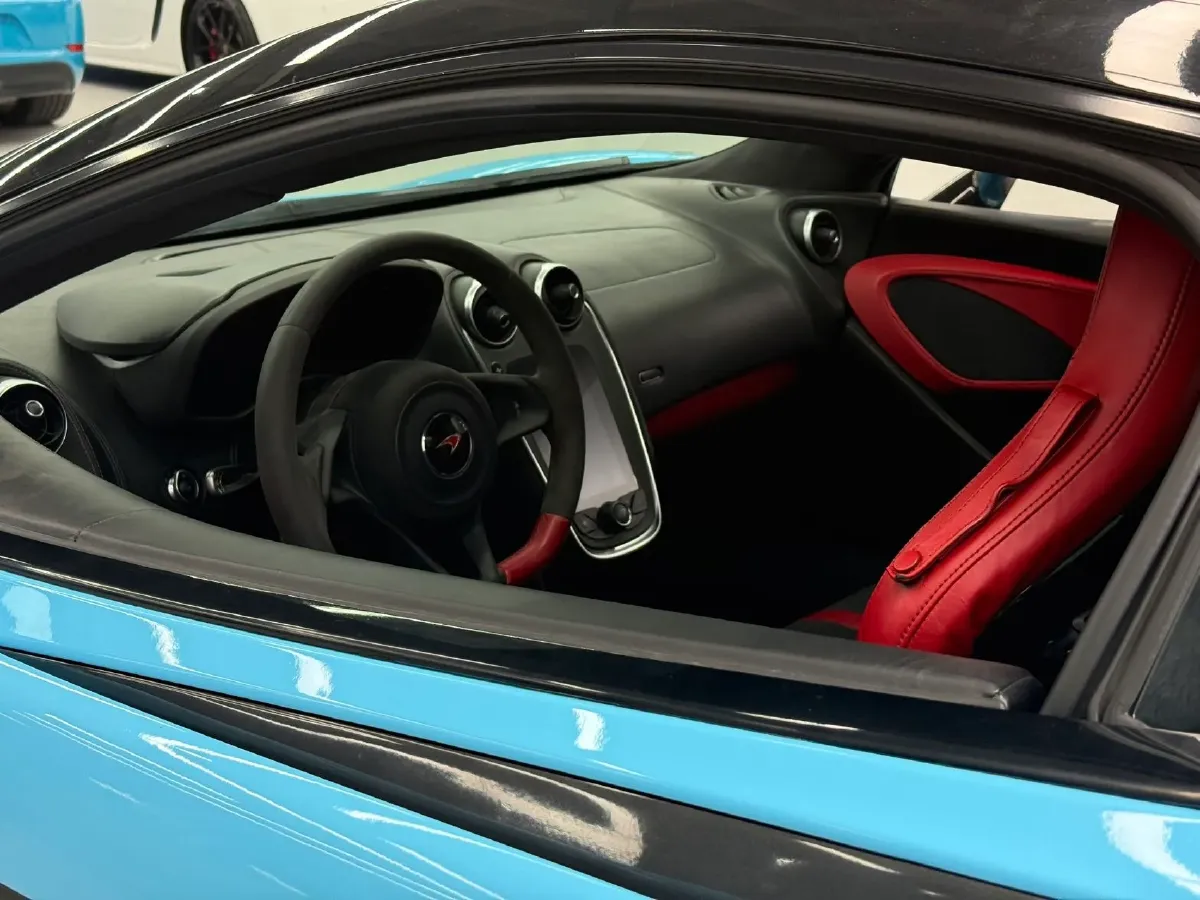 2015 McLaren 570 3.8T 570HP V8 7DCT,autocango,china used car exporter,china ev exporter,chinese used car exporter,chinese used ev exporter