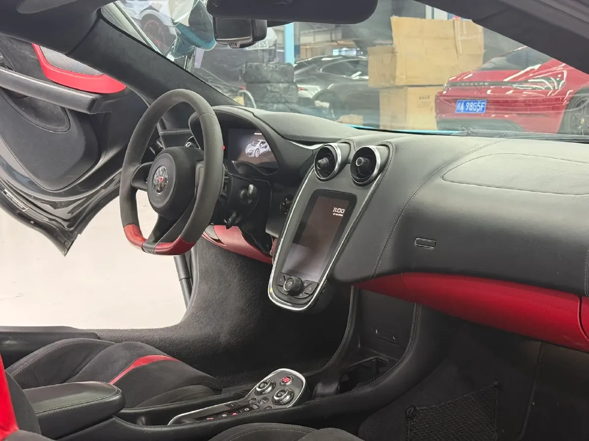 2015 McLaren 570 3.8T 570HP V8 7DCT,autocango,china used car exporter,china ev exporter,chinese used car exporter,chinese used ev exporter