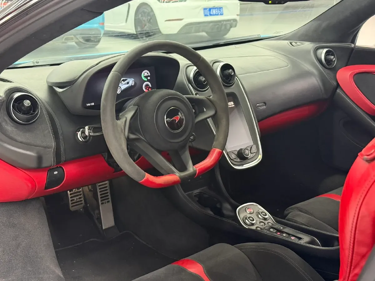 2015 McLaren 570 3.8T 570HP V8 7DCT,autocango,china used car exporter,china ev exporter,chinese used car exporter,chinese used ev exporter