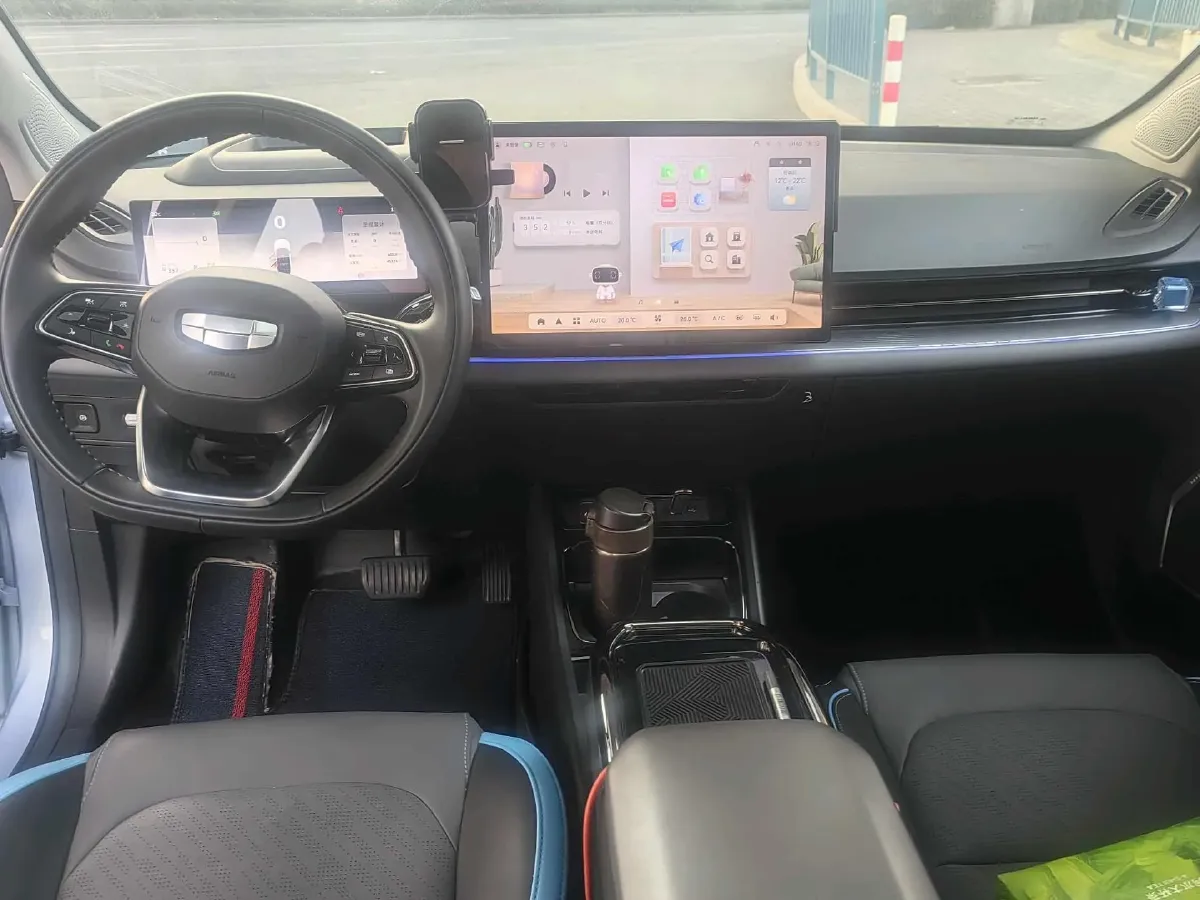 2022 Ruichi Auto ED71 BEV 60.152KWH,autocango,china used car exporter,china ev exporter,chinese used car exporter,chinese used ev exporter