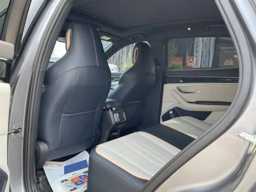 2022 Hyundai Tucson 2.0L 150HP L4 6AT Hybrid,autocango,china used car exporter,china ev exporter,chinese used car exporter,chinese used ev exporter