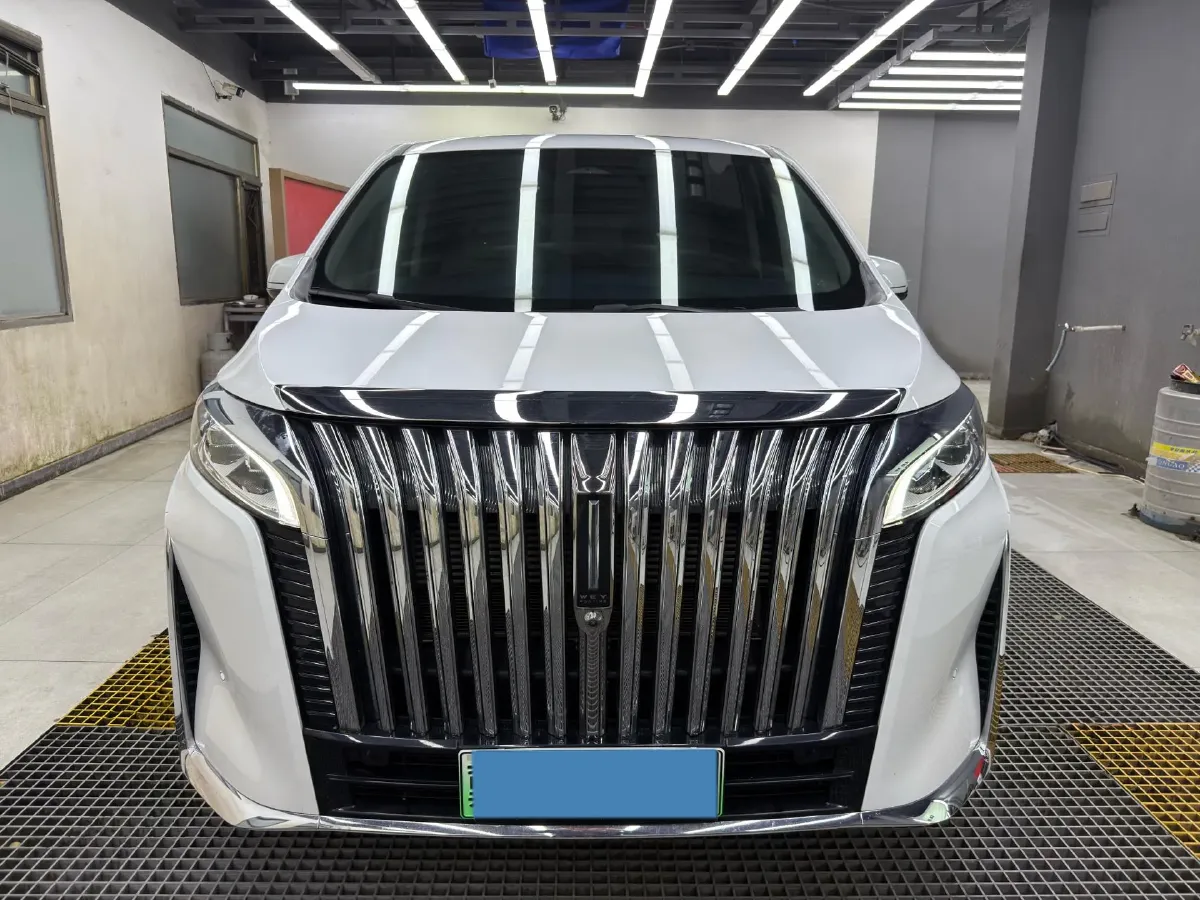 2024 Toyota Sienna 2.5L 189HP L4 E-CVT Hybrid,autocango,china used car exporter,china ev exporter,chinese used car exporter,chinese used ev exporter