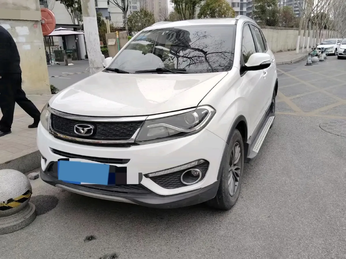 2017 KaiYi X5 2.0L 139HP L4 CVT,autocango,china used car exporter,china ev exporter,chinese used car exporter,chinese used ev exporter