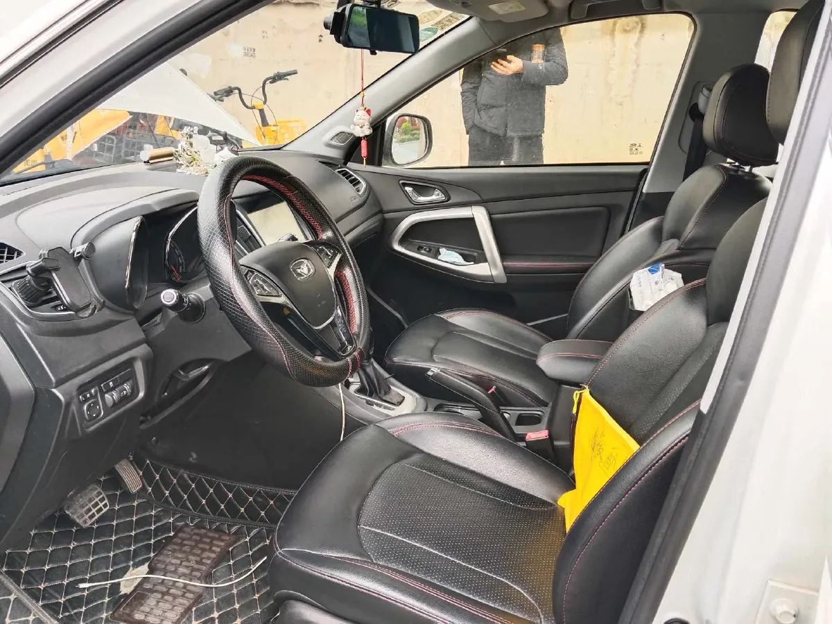 2017 KaiYi X5 2.0L 139HP L4 CVT,autocango,china used car exporter,china ev exporter,chinese used car exporter,chinese used ev exporter