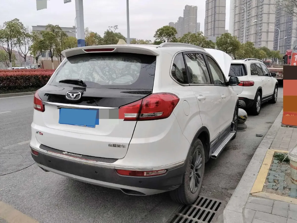 2017 KaiYi X5 2.0L 139HP L4 CVT,autocango,china used car exporter,china ev exporter,chinese used car exporter,chinese used ev exporter