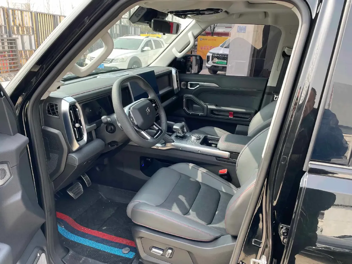 2023 Jetour Traveller 2.0T 254HP L4 7DCT,autocango,china used car exporter,china ev exporter,chinese used car exporter,chinese used ev exporter