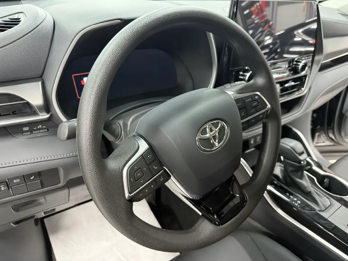 2024 Toyota Highlander 2.5L 189HP L4 E-CVT Hybrid,autocango,china used car exporter,china ev exporter,chinese used car exporter,chinese used ev exporter