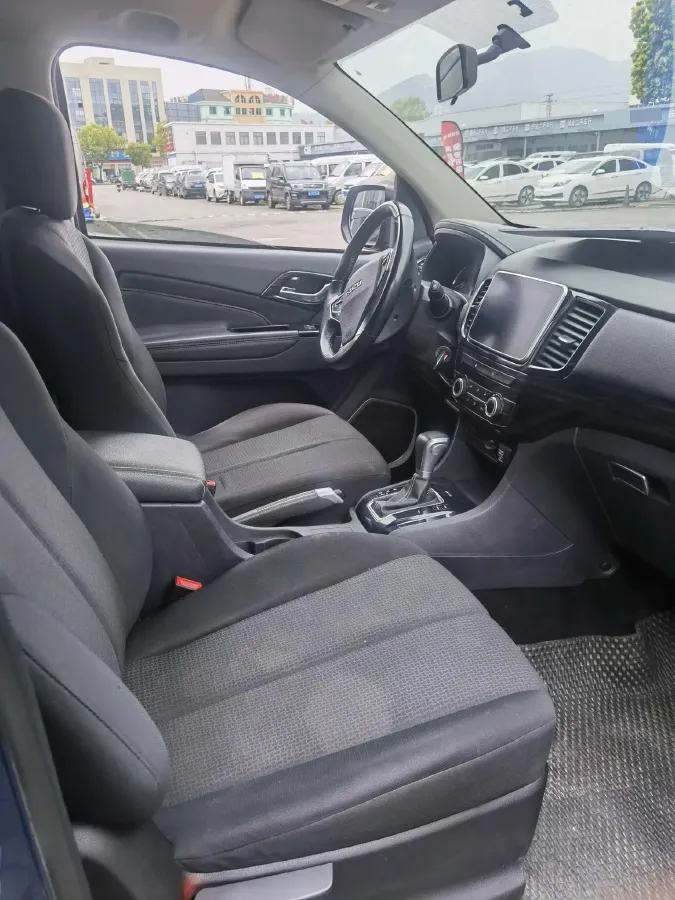 2020 Isuzu LingTuo 2.5T 150HP L4 6AT,autocango,china used car exporter,china ev exporter,chinese used car exporter,chinese used ev exporter
