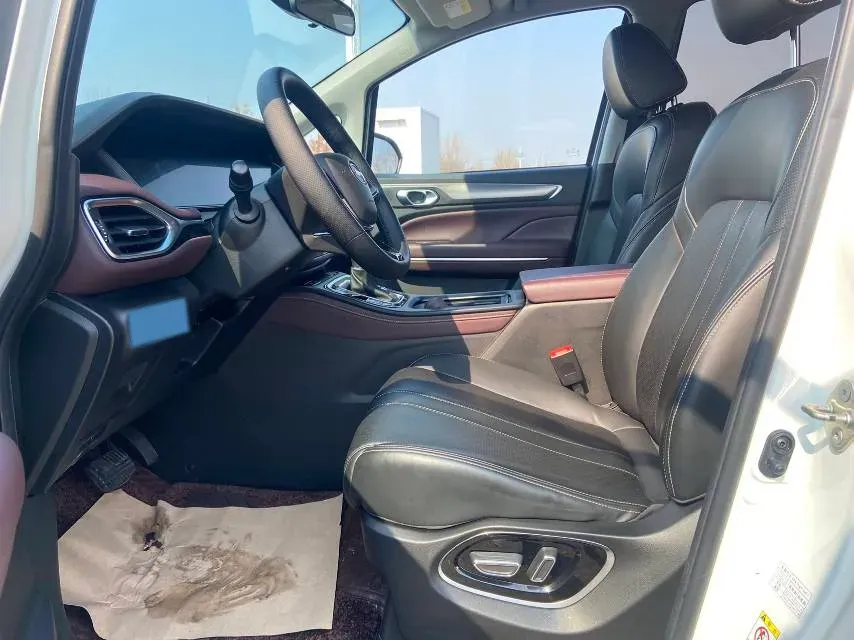 2021 GAC Trumpchi M6 1.5T 169HP L4 7DCT,autocango,china used car exporter,china ev exporter,chinese used car exporter,chinese used ev exporter