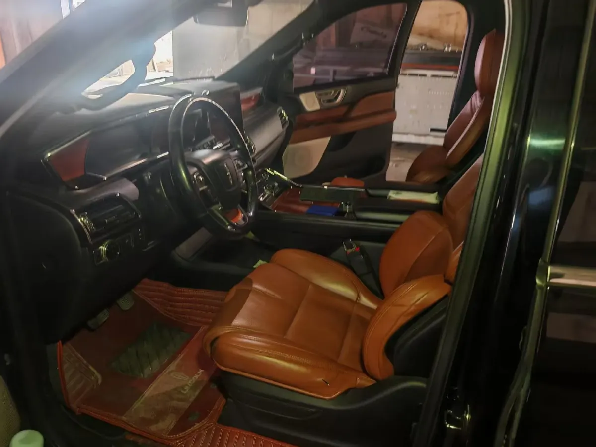 2018 Lincoln Navigator 3.5T 415HP V6 10AT,autocango,china used car exporter,china ev exporter,chinese used car exporter,chinese used ev exporter