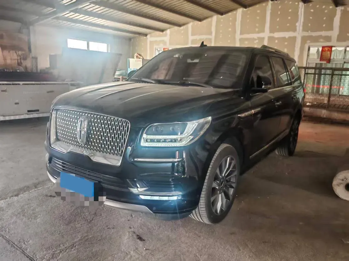 2018 Lincoln Navigator 3.5T 415HP V6 10AT,autocango,china used car exporter,china ev exporter,chinese used car exporter,chinese used ev exporter