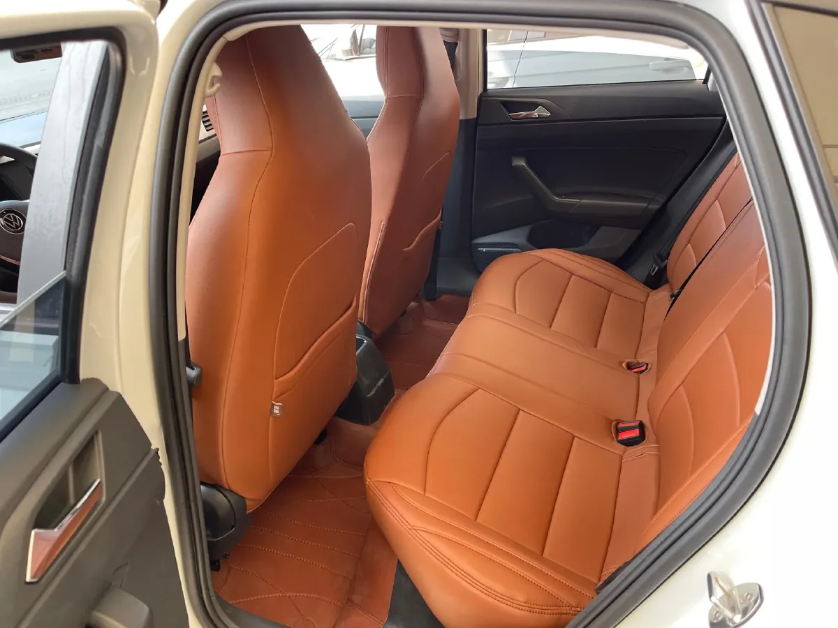 2023 Volkswagen Polo 1.5L 113HP L4 6AT,autocango,china used car exporter,china ev exporter,chinese used car exporter,chinese used ev exporter