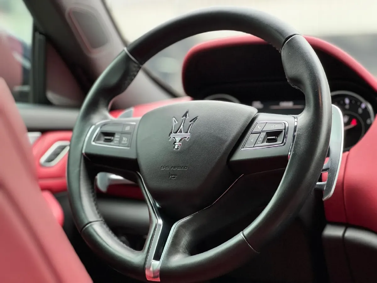 2021 Maserati Levante 3.0T 350HP V6 8AT,autocango,china used car exporter,china ev exporter,chinese used car exporter,chinese used ev exporter