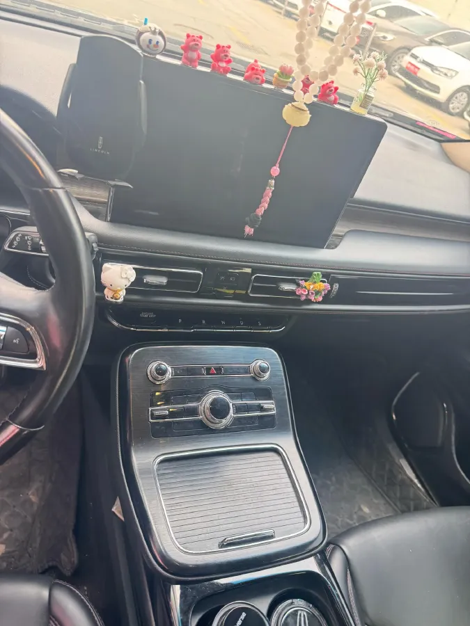 2021 Lincoln Nautilus 2.0T 245HP L4 8AT,autocango,china used car exporter,china ev exporter,chinese used car exporter,chinese used ev exporter