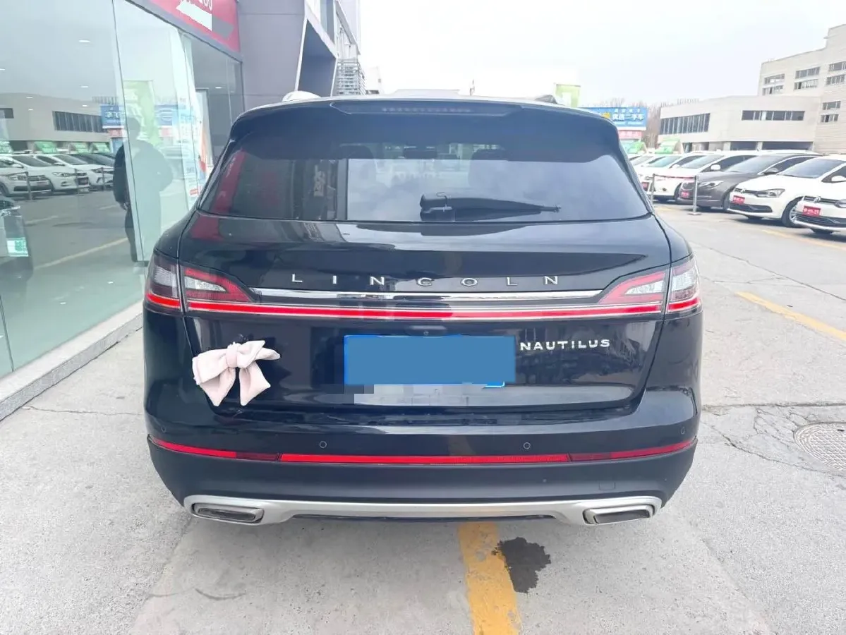 2021 Lincoln Nautilus 2.0T 245HP L4 8AT,autocango,china used car exporter,china ev exporter,chinese used car exporter,chinese used ev exporter