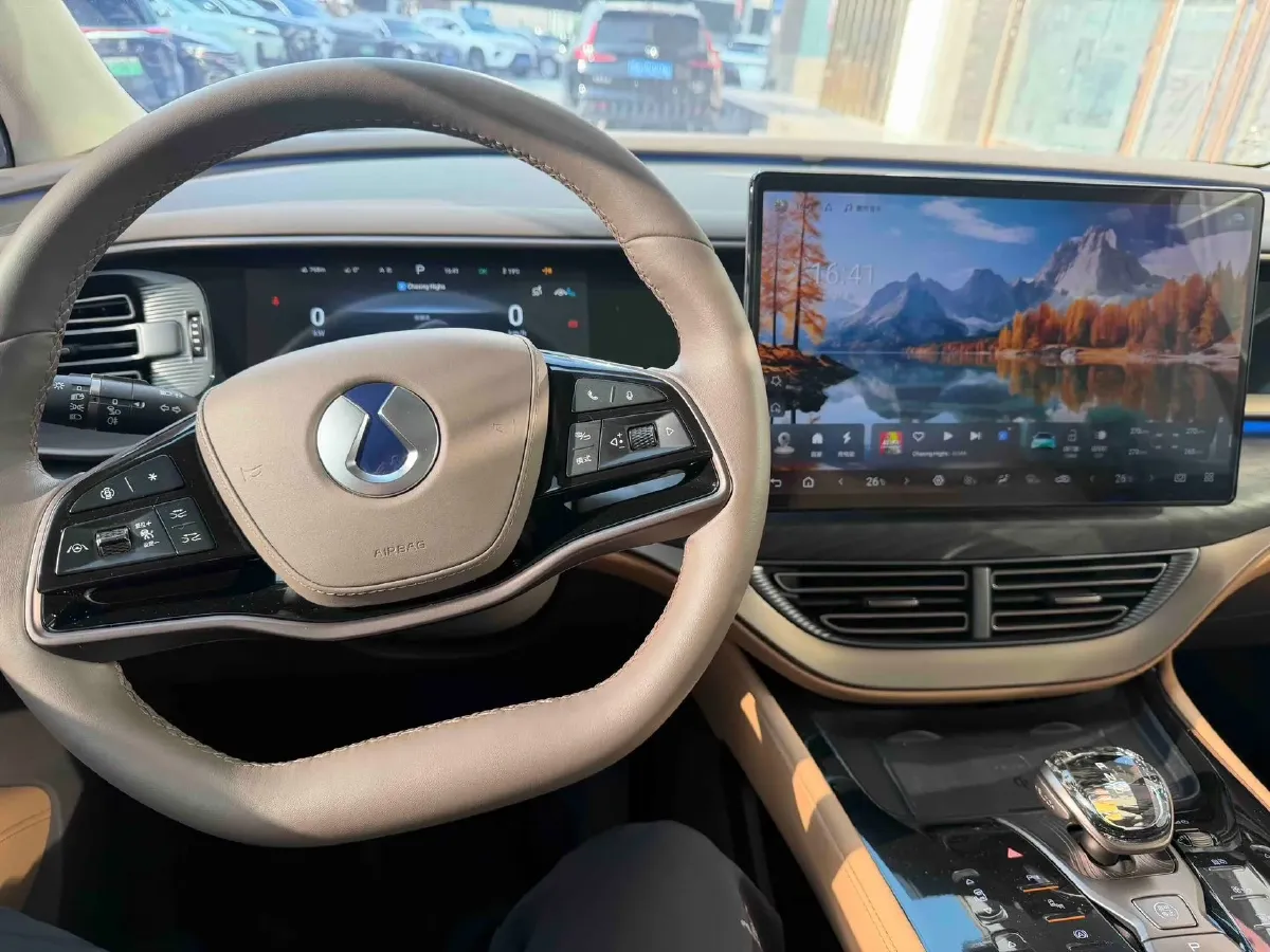 2022 HongQi HS7 3.0T 337HP V6 8AT,autocango,china used car exporter,china ev exporter,chinese used car exporter,chinese used ev exporter