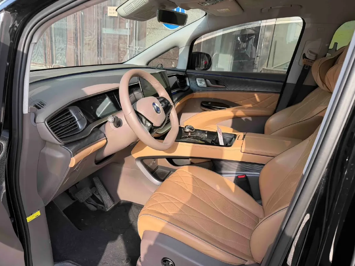 2022 HongQi HS7 3.0T 337HP V6 8AT,autocango,china used car exporter,china ev exporter,chinese used car exporter,chinese used ev exporter