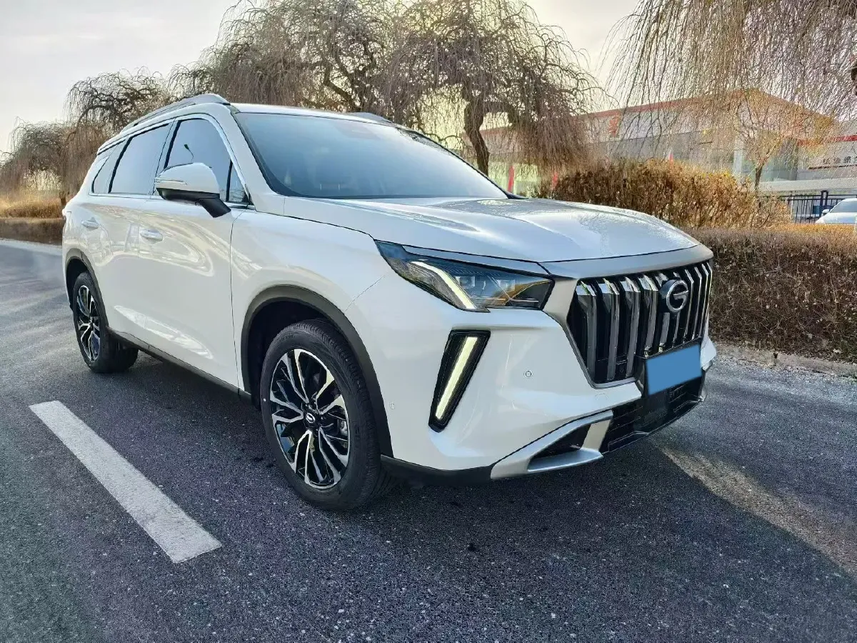 2022 GAC Trumpchi GS4 Plus 1.5T 169HP L4 6AT,autocango,china used car exporter,china ev exporter,chinese used car exporter,chinese used ev exporter