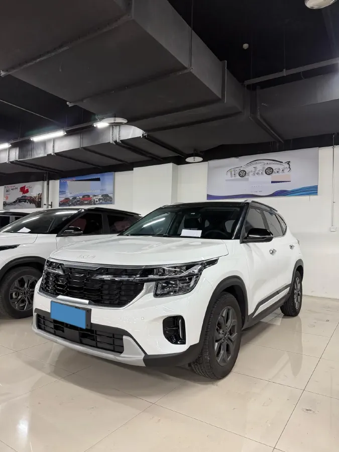 2023 Kia Seltos 1.5L 115HP L4 CVT,autocango,china used car exporter,china ev exporter,chinese used car exporter,chinese used ev exporter