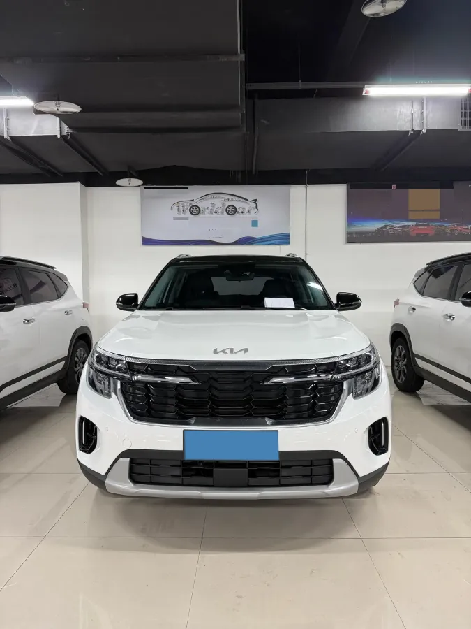 2023 Kia Seltos 1.5L 115HP L4 CVT,autocango,china used car exporter,china ev exporter,chinese used car exporter,chinese used ev exporter