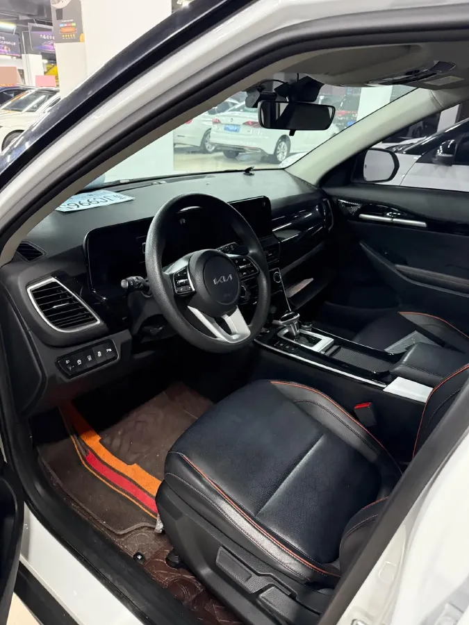 2023 Kia Seltos 1.5L 115HP L4 CVT,autocango,china used car exporter,china ev exporter,chinese used car exporter,chinese used ev exporter