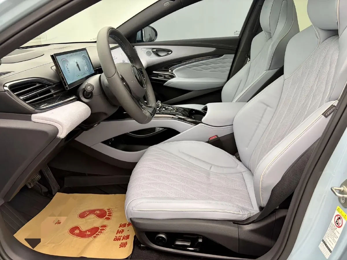 2022 AITO AITO M5 Range Extended 125HP REEV 40KWH,autocango,china used car exporter,china ev exporter,chinese used car exporter,chinese used ev exporter